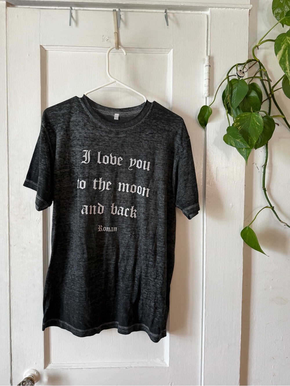 Black Graphic Tee "I love you to the moon and back"